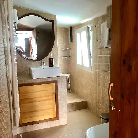 La Entretenida Ferienhaus Doninos